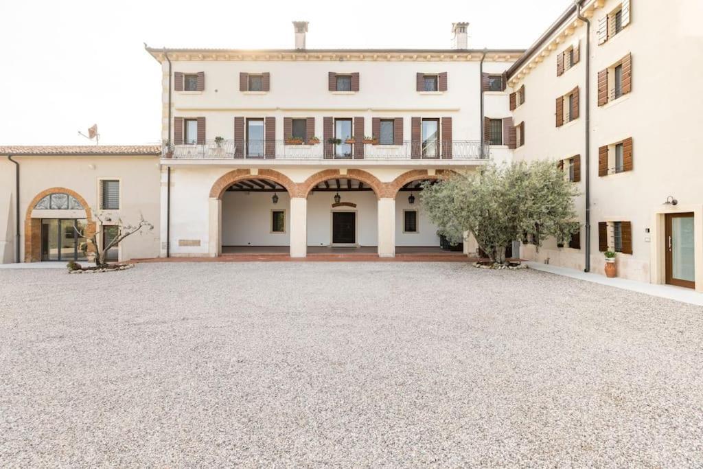 Verdeolivo 1876 - Apartments & Pool Mezzane di Sotto Экстерьер фото