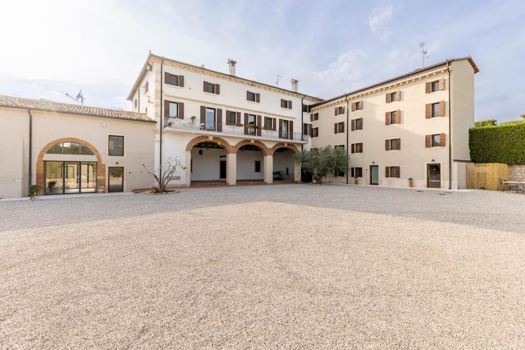 Verdeolivo 1876 - Apartments & Pool Mezzane di Sotto Экстерьер фото
